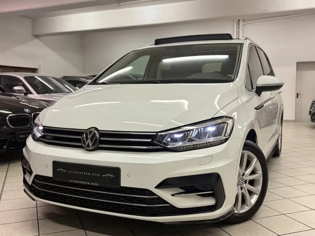 Main__Slider__Photo:Volkswagen Touran Highline | 7Sitze | AHK | LED | Alcantara 06/2018-0