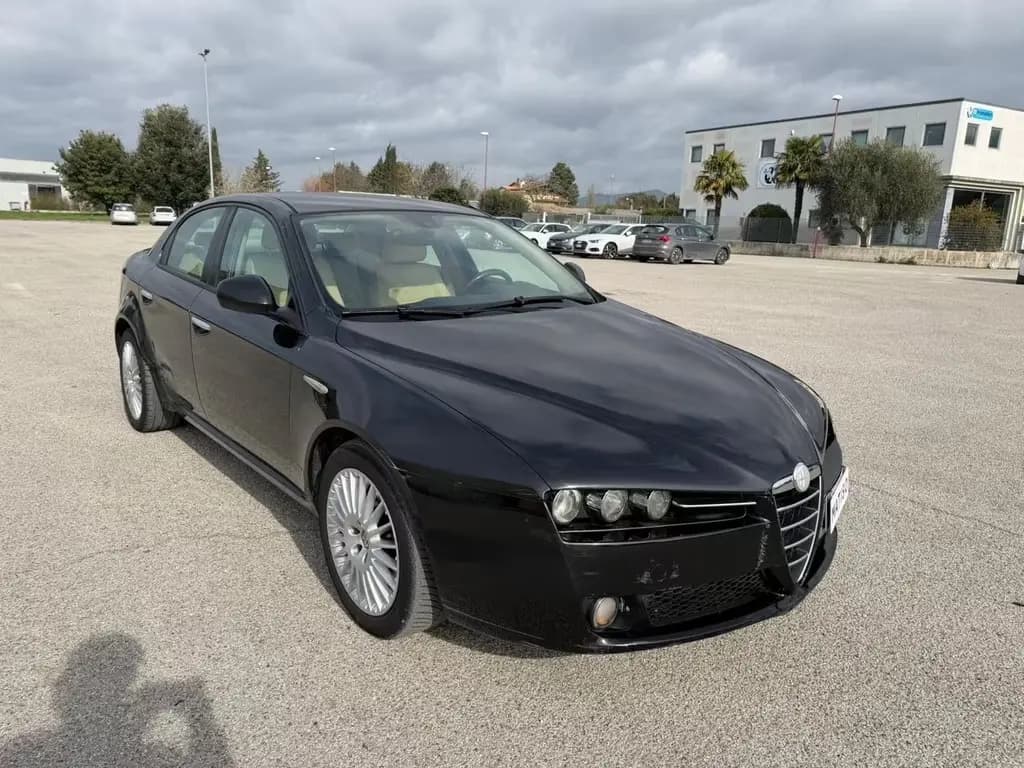 Main__Slider__Photo:Alfa Romeo 159 1.9 JTDm Distinctive 05/2007-0