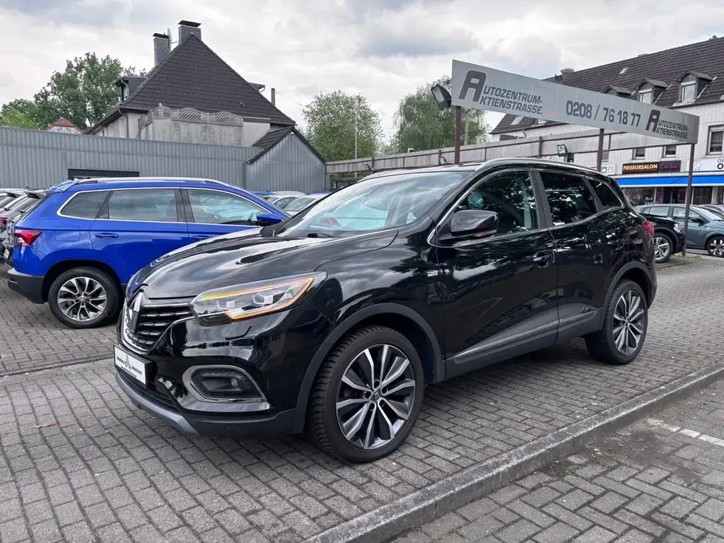 Main__Slider__Photo:Renault Kadjar Bose Edition 1.Hd.Sitzh. Navi LED AHK 09/2019-1