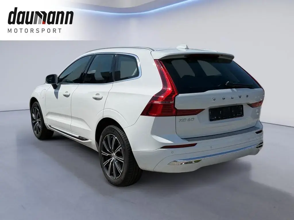 Main__Slider__Photo:Volvo XC60 Inscription*PluginHybr. *LED*AHK*ACC*Pano* 09/2021-1