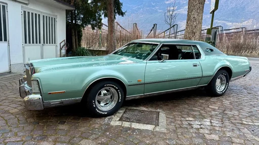 Main__Slider__Photo:Lincoln Mark lV 05/1973-0