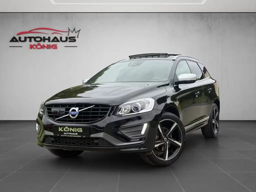 Main__Slider__Photo:Volvo XC 60 XC60 Momentum AWD R-Design*Pano* 02/2016-0