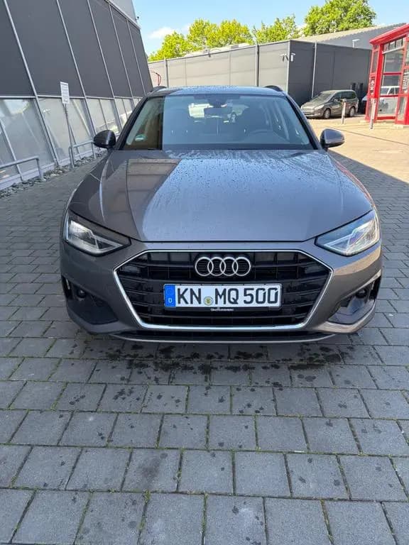 Main__Slider__Photo:Audi A4 35 TDI S tronic Avant - Reifen neu 02/2021-0