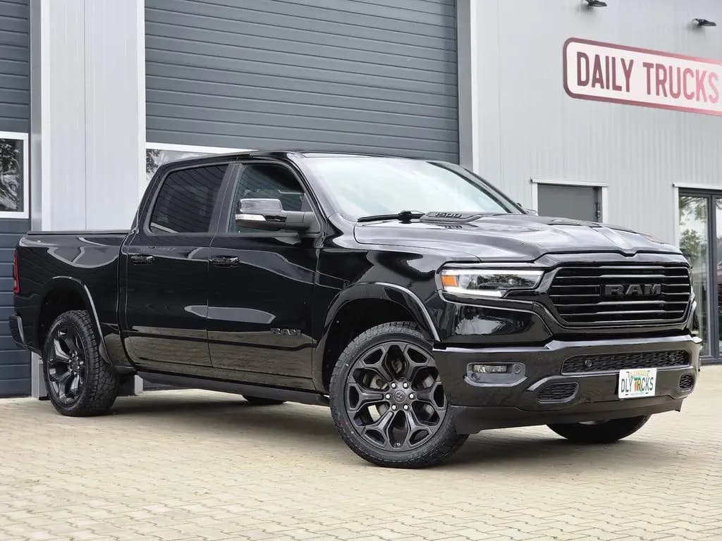 Main__Slider__Photo:Dodge RAM 1500 5.7 4x4 Limited LED ACC H&K Pano Luftf. 03/2021-0