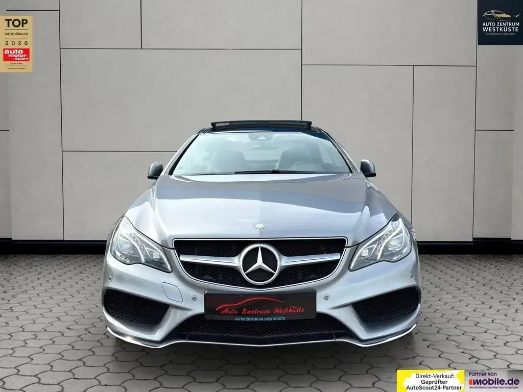 Main__Slider__Photo:Mercedes-Benz E 200 7-G AMG Sport-Paket PANO Ha&Ka KAMERA ILS 01/2016-1