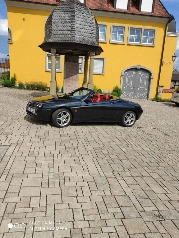 Main__Slider__Photo:Alfa Romeo Spider 2.0 JTS 16V Medio Medio 03/2004-1