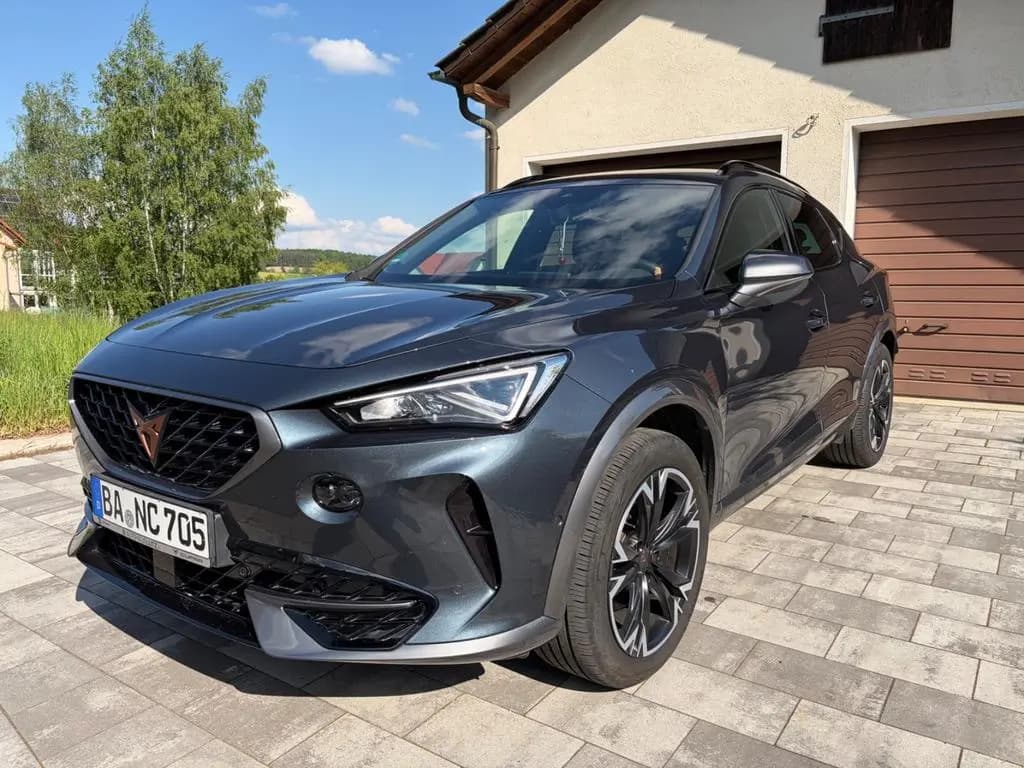 Main__Slider__Photo:Cupra Formentor 1.5 TSI 110kW DSG - 05/2022-0