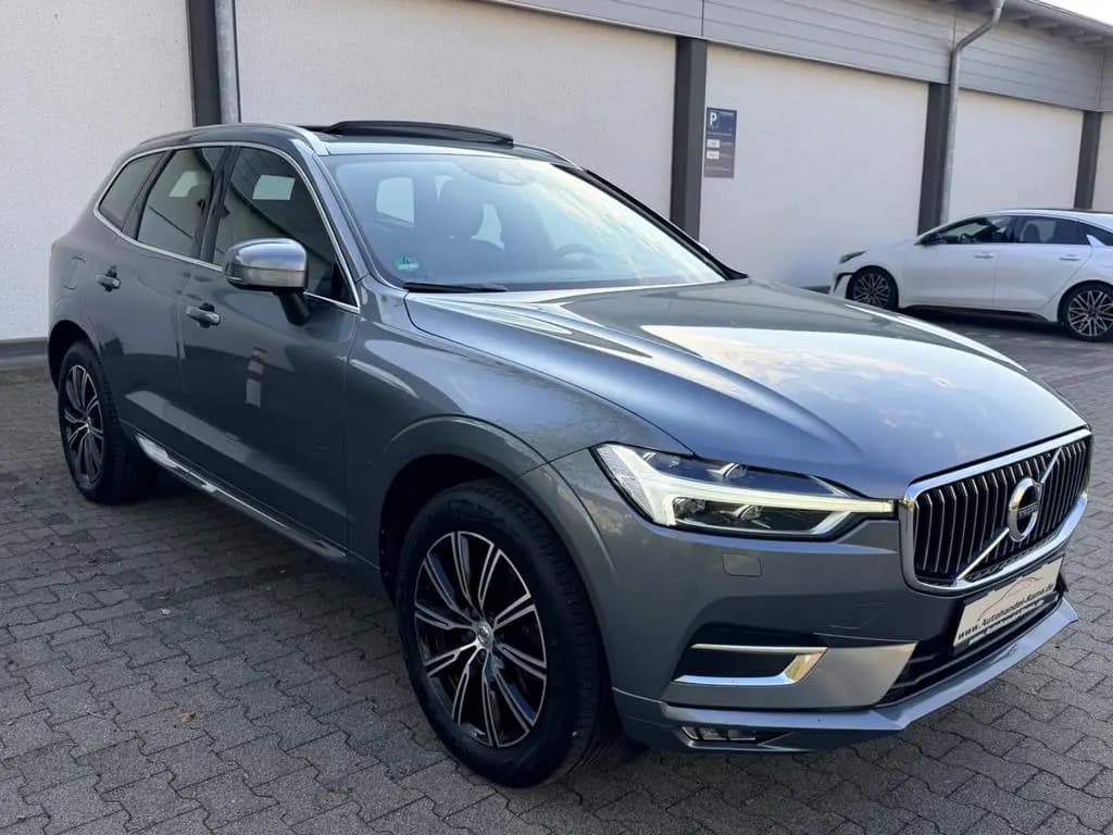 Main__Slider__Photo:Volvo XC60 Inscription AWD V.Leder Pano Alus 1.Hand 11/2018-0