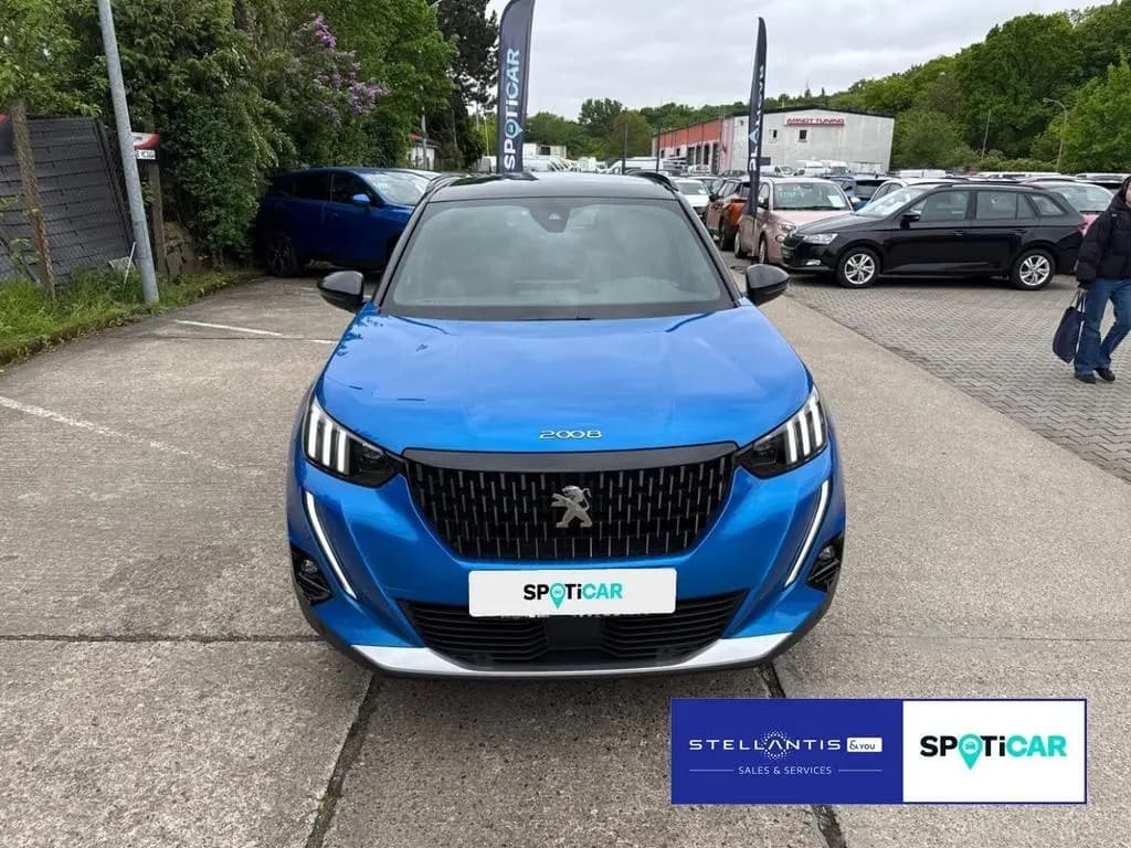 Main__Slider__Photo:Peugeot 2008 GT 04/2022-0