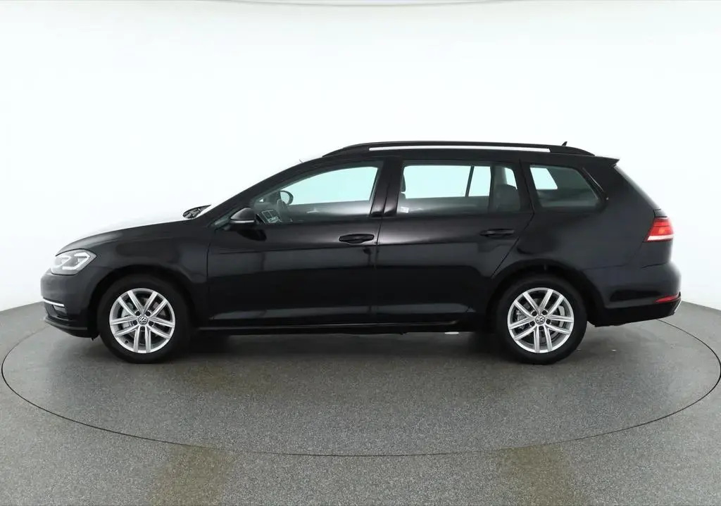 Main__Slider__Photo:Volkswagen Golf VII Variant 1.5 TSI DSG Comfortline LED ACC 11/2020-1