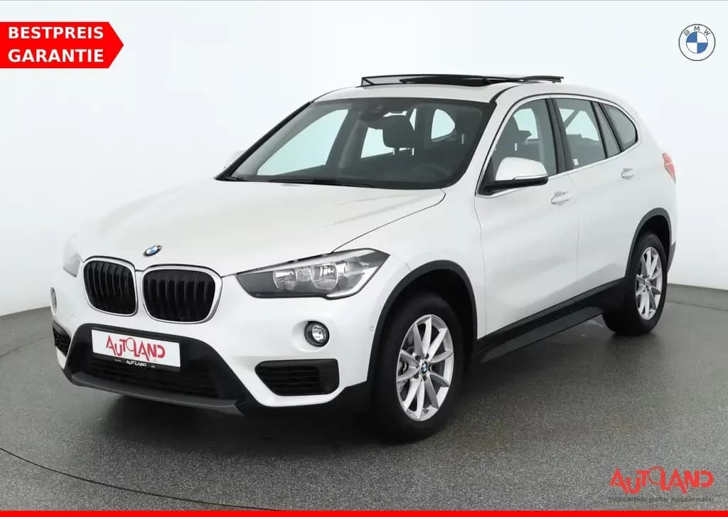 Main__Slider__Photo:BMW X1 sDrive 20i Advantage Navi Panorama Tempomat 06/2019-0