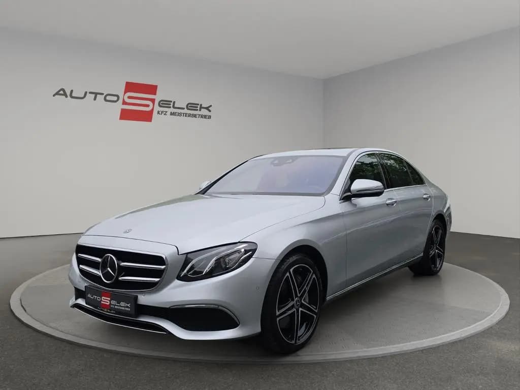 Main__Slider__Photo:Mercedes-Benz E 350 E Limousine Avantgarde Aus 1.Hand 07/2019-0