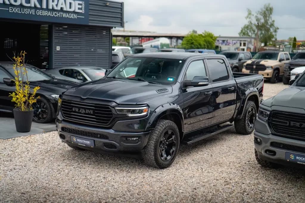 Main__Slider__Photo:Dodge RAM 5.7 V8 HEMI 4x4 OFFROAD Night Limited 19% 09/2020-0