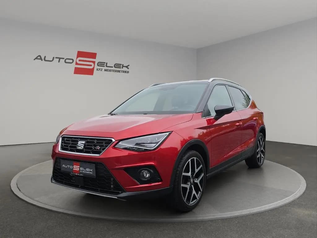 Main__Slider__Photo:Seat Arona FR PDC SHZ AHK 01/2020-0