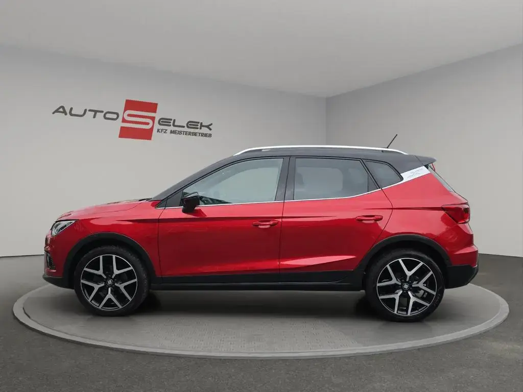 Main__Slider__Photo:Seat Arona FR PDC SHZ AHK 01/2020-1