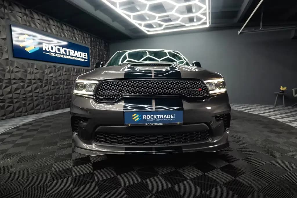 Main__Slider__Photo:Dodge Durango 5.7 V8 SRT 4x4 Night-Paket Modell 22 19% 11/2021-0