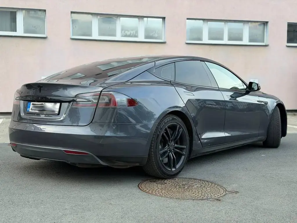 Main__Slider__Photo:Tesla Model S 85D USA Free supercharger 01/2015-1