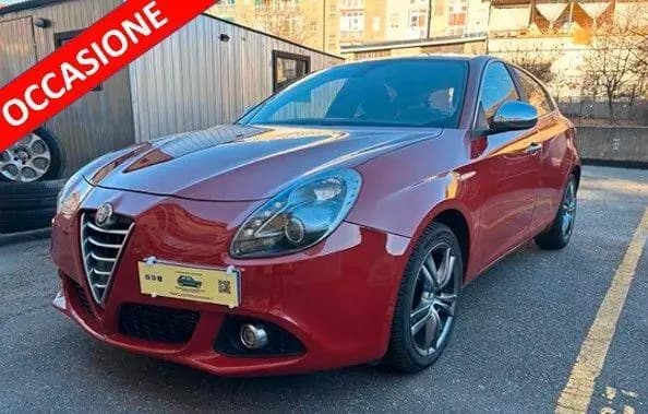Main__Slider__Photo:Alfa Romeo Giulietta 1.6 JTDm-2 * NEOPATENTATI 02/2014-0