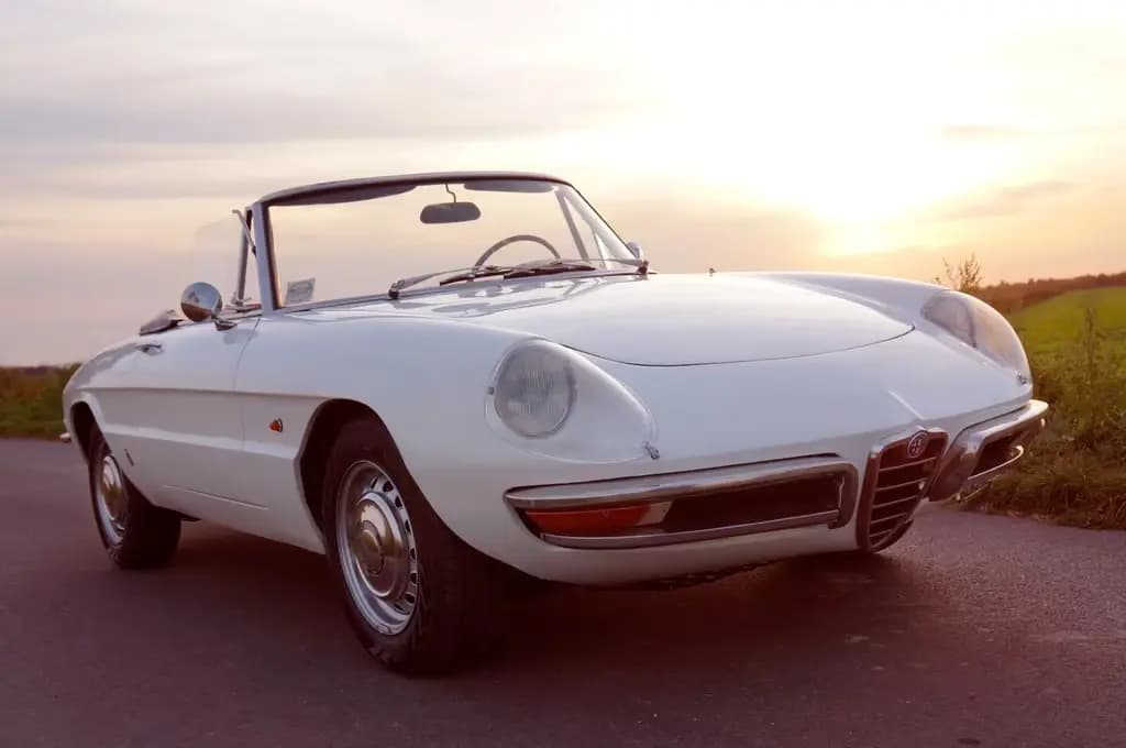 Main__Slider__Photo:Alfa Romeo Spider Duetto 1600 Veloce 09/1966-0