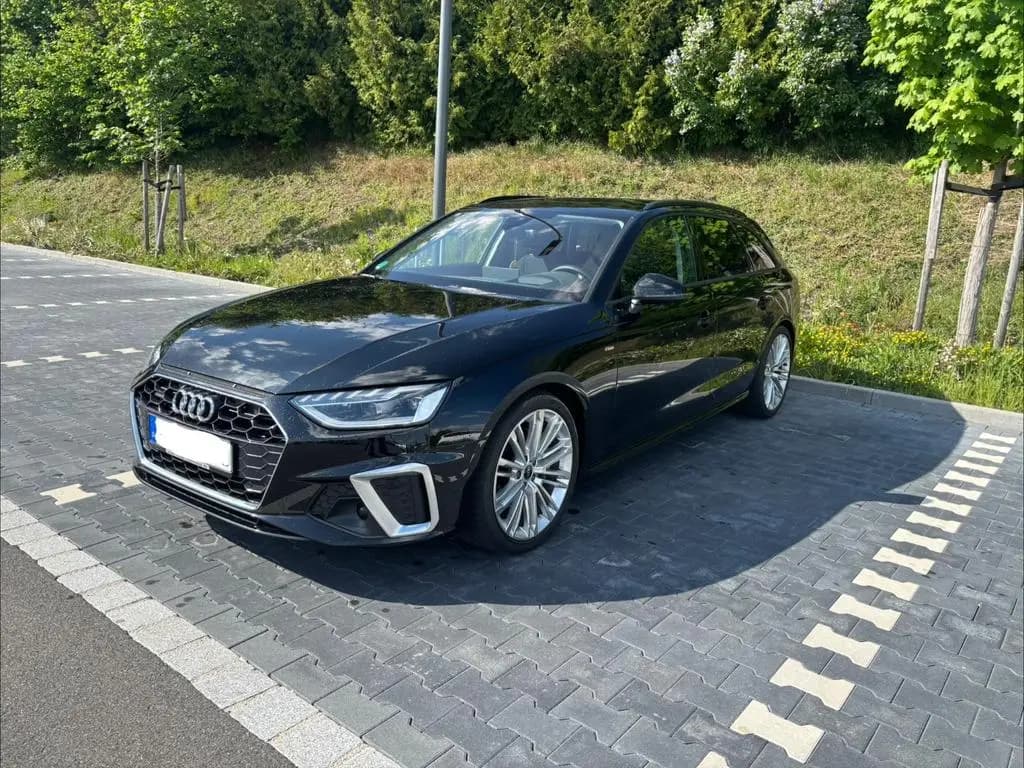 Main__Slider__Photo:Audi A4 40 TDI S tronic quattro Avant - 05/2024-0