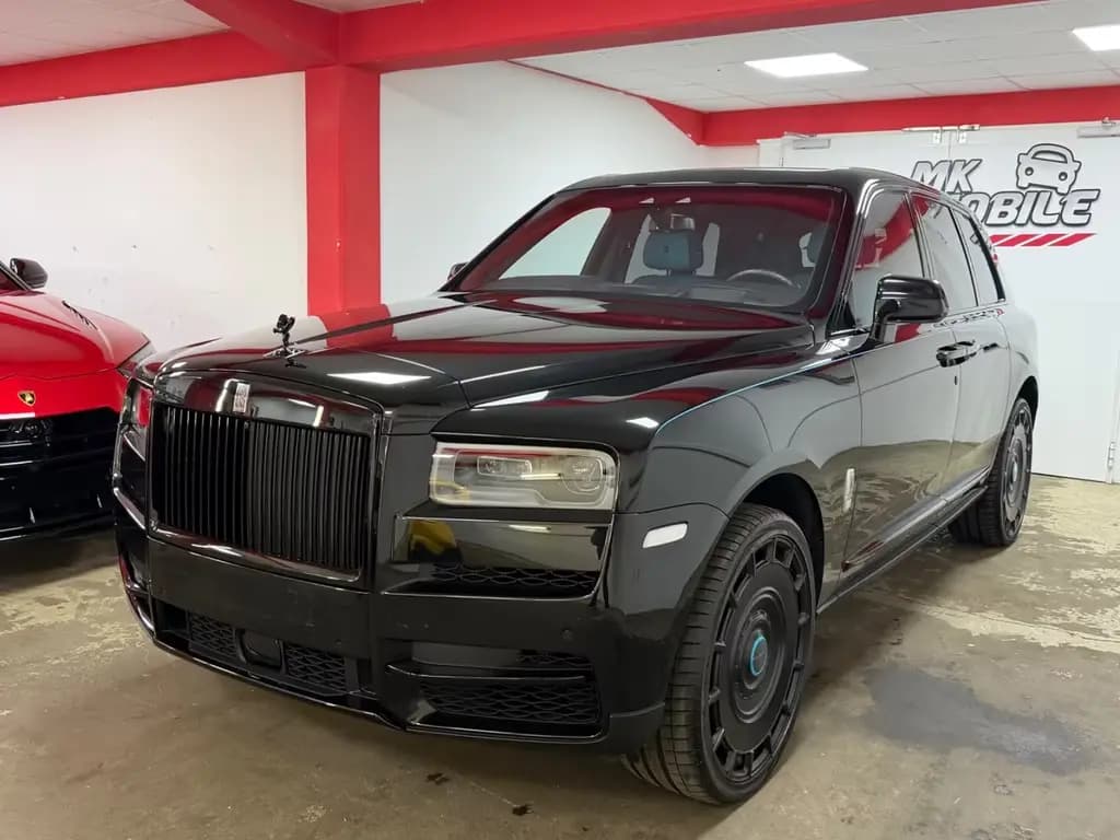 Main__Slider__Photo:Rolls-Royce Cullinan Mansory*Sternehimmel*TV 07/2024-0