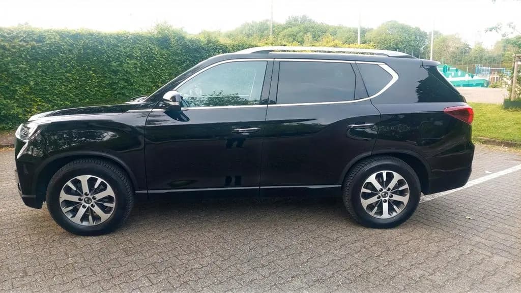 Main__Slider__Photo:Ssangyong Rexton 2.2 Diesel e-XDi 220 Quartz 4WD AT Quartz 04/2023-0