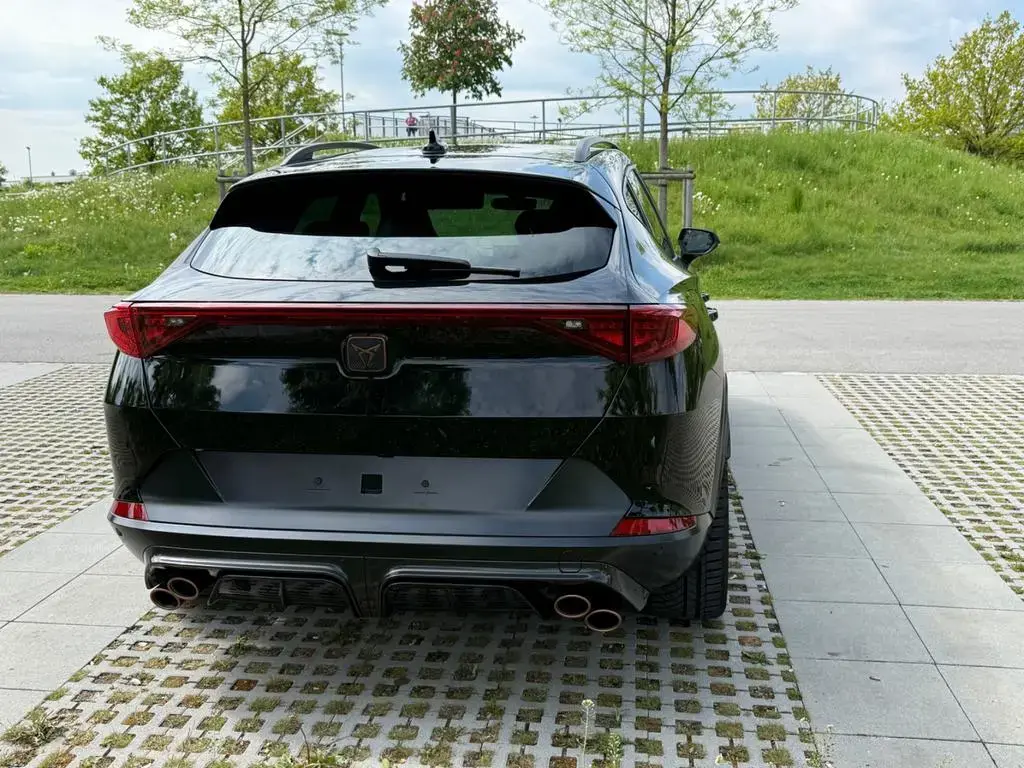Main__Slider__Photo:Cupra Formentor VZ5 4Drive MatrixLED/SAGA/Navi/Carbon 05/2023-1