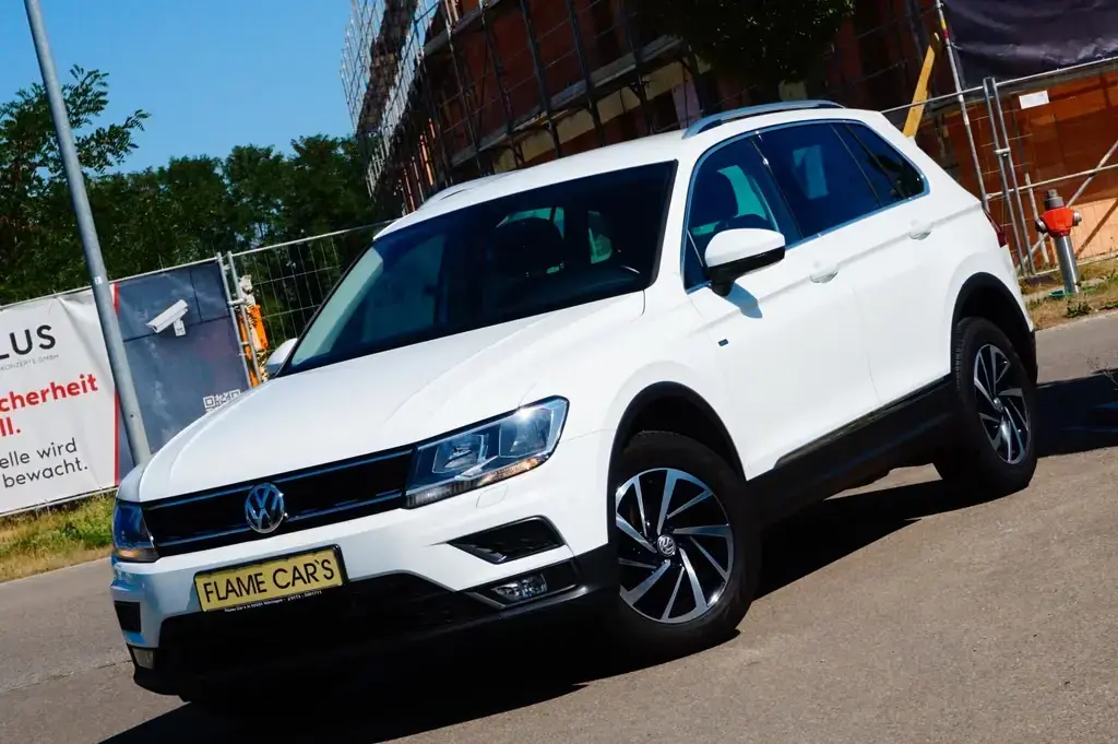 Main__Slider__Photo:Volkswagen Tiguan Join*4Motion*DSG*AHK*Navi*PDC 10/2018-1