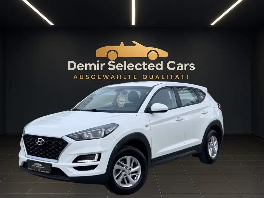 Main__Slider__Photo:Hyundai TUCSON 1.6|WENIG KM|GARANTIE|EU6|SERVICE NEU 03/2019-0