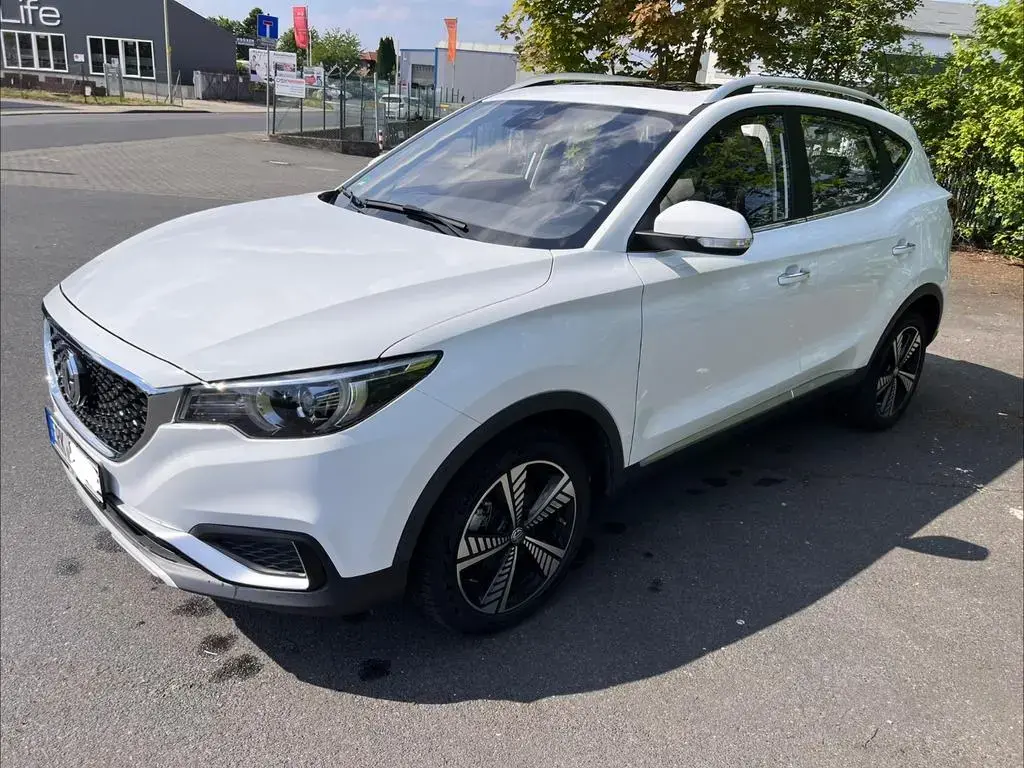 Main__Slider__Photo:MG ZS EV Luxury Garantie bis 2028 Wenig km Dashcam 09/2021-1