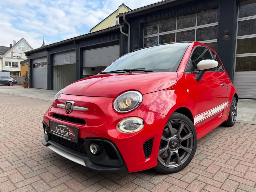 Main__Slider__Photo:Abarth 500C 595 1.Hand DAB 8-Fach Sport Abgas 05/2019-0