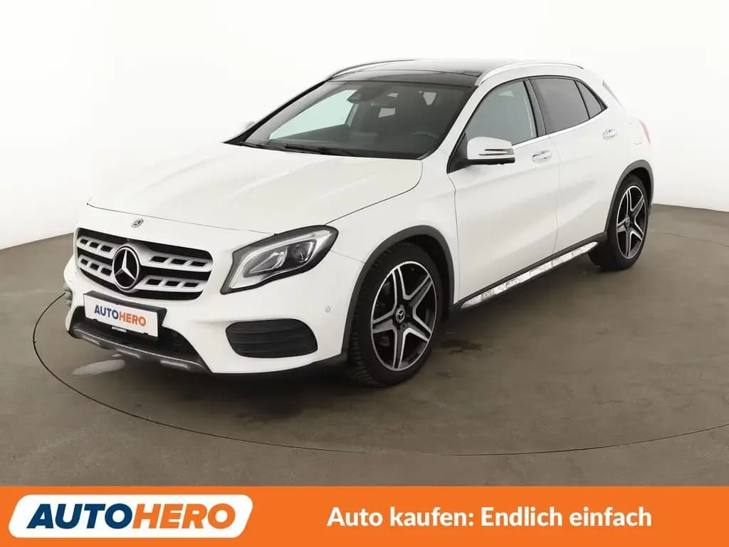 Main__Slider__Photo:Mercedes-Benz GLA 220 d 4Matic AMG Line Aut.*LED*NAVI*TEMPO* 10/2018-0