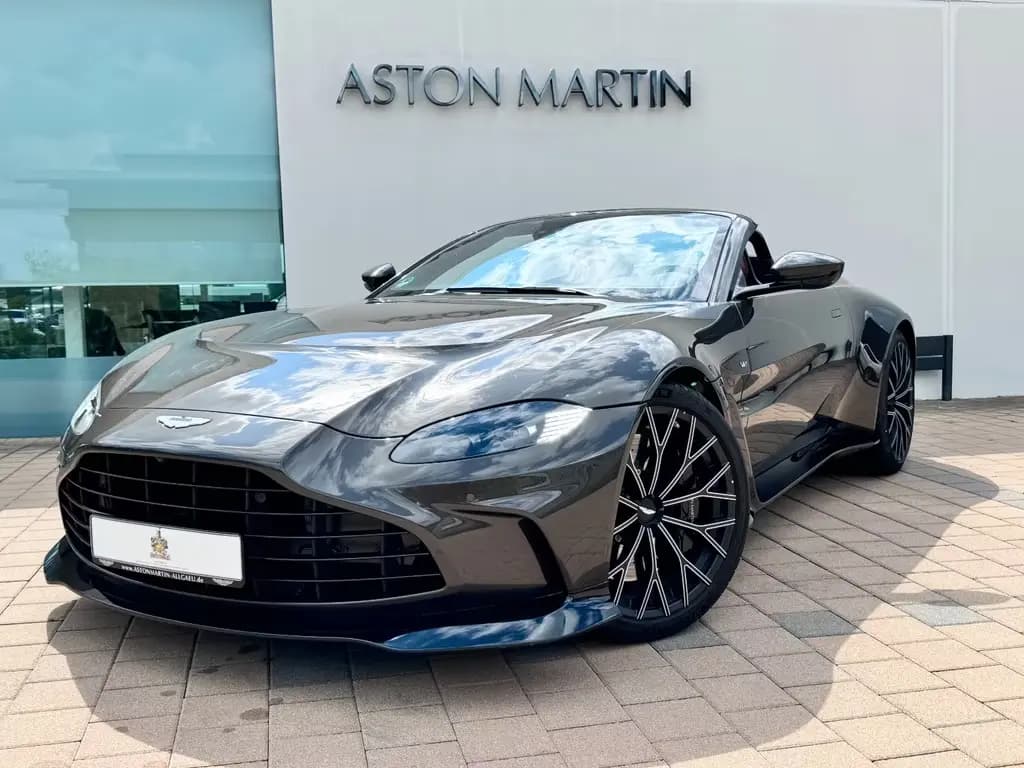 Main__Slider__Photo:Aston Martin V12 Vantage /Q -Options/ 118 of 249 limited 04/2023-0