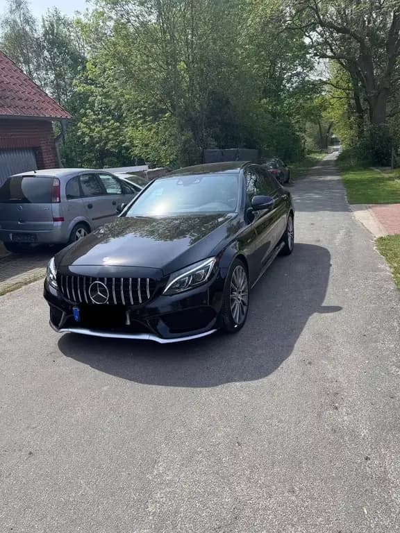 Main__Slider__Photo:Mercedes-Benz C 43 AMG Mercedes-AMG C 43 4MATIC Autom. Mer... 11/2015-0