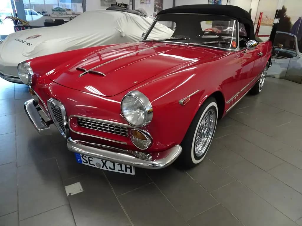 Main__Slider__Photo:Alfa Romeo Spider 2000 Touring Spider 06/1962-0