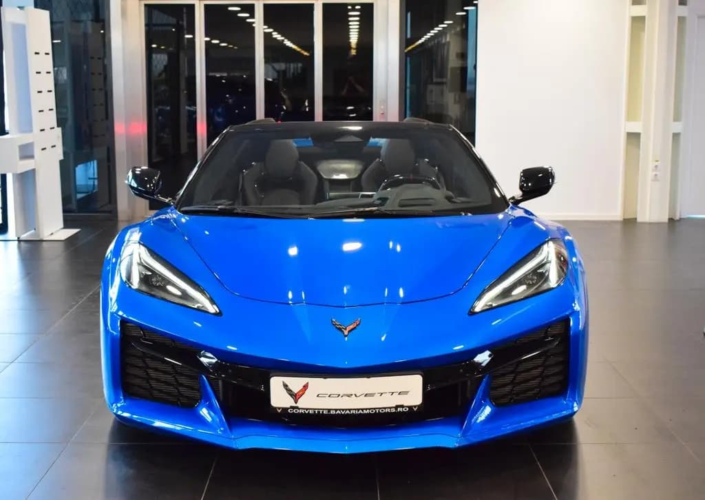 Main__Slider__Photo:Corvette Z06 CONVERTIBLE null-0