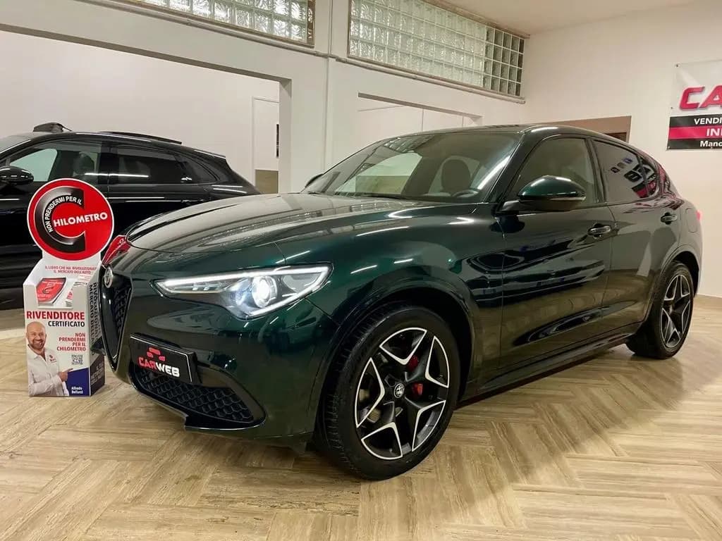 Main__Slider__Photo:Alfa Romeo Stelvio ALFA ROMEO STELVIO 2.0 T 280CV Q4 Veloce 2021 03/2021-0