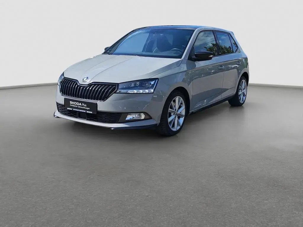 Main__Slider__Photo:Skoda Fabia Monte Carlo 1.0 TSI SHZ Navi BT 06/2019-1