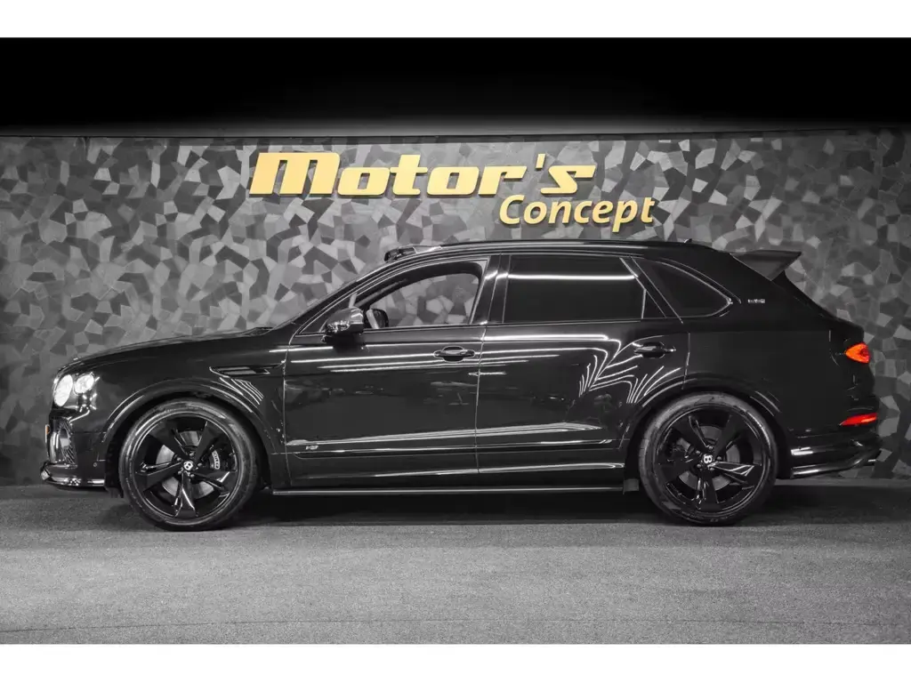 Main__Slider__Photo:Bentley Bentayga FIRST EDITION V8 - STARTECH 03/2021-1