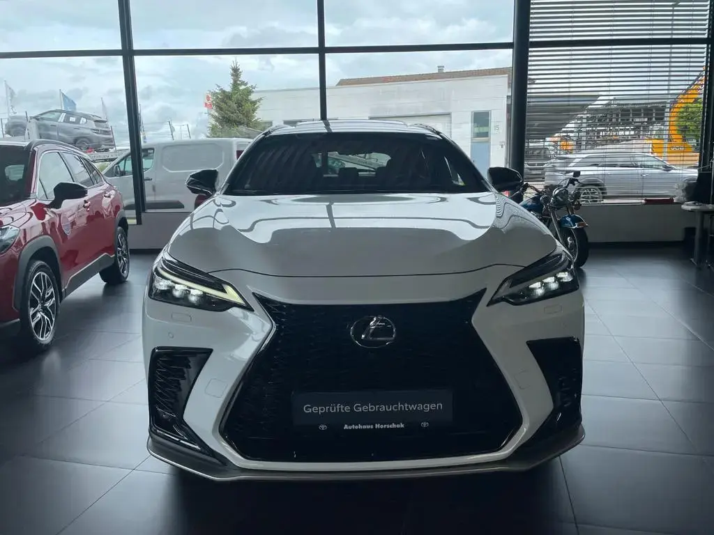 Main__Slider__Photo:Lexus NX 450h 10/2024-1