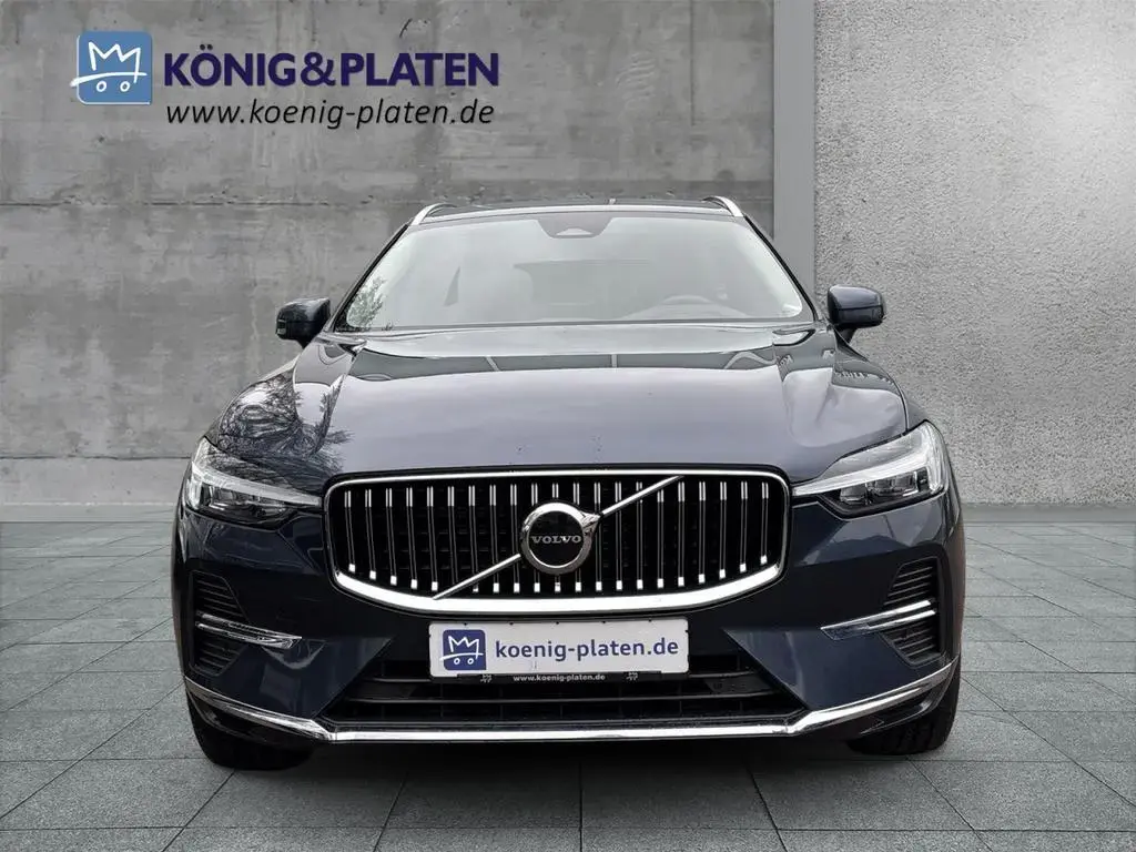 Main__Slider__Photo:Volvo XC60 B4 (Diesel) 2WD Plus Bright (EURO 6d) 08/2022-1