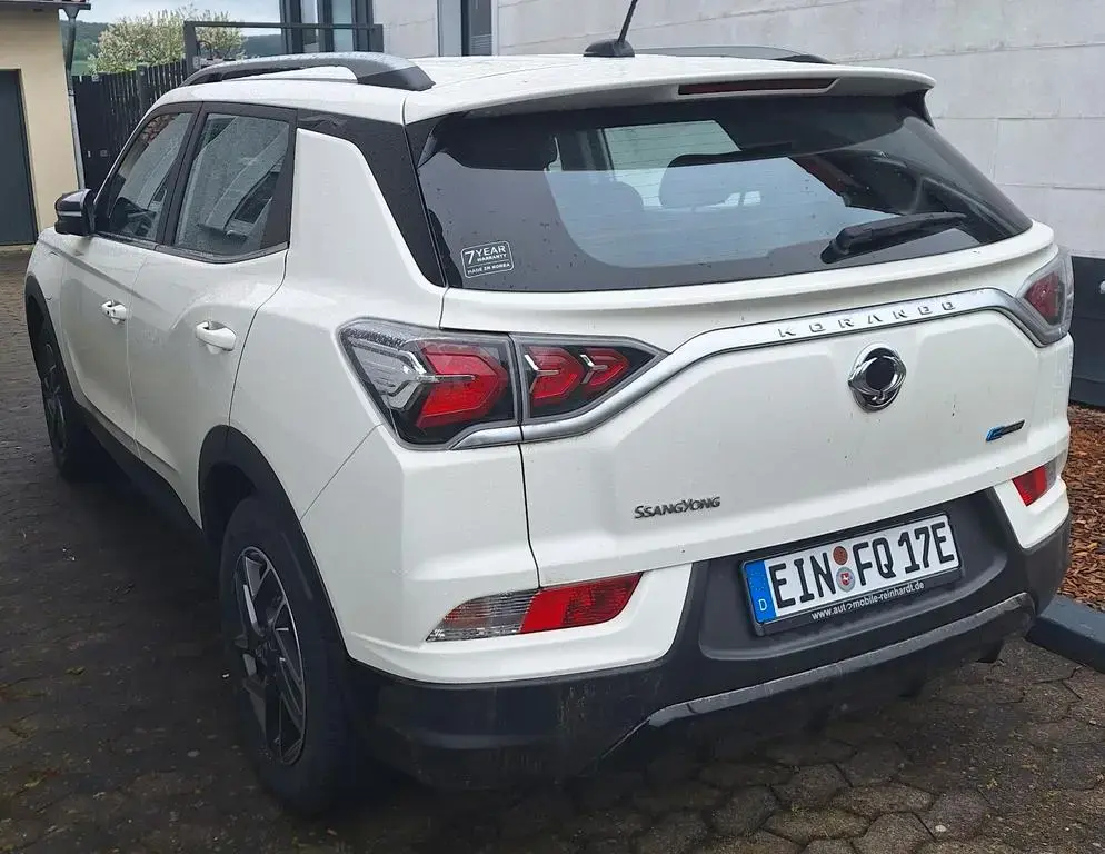 Main__Slider__Photo:Ssangyong Korando eMotion, 61 kWh Batterie, Wärmepumpe 01/2025-1