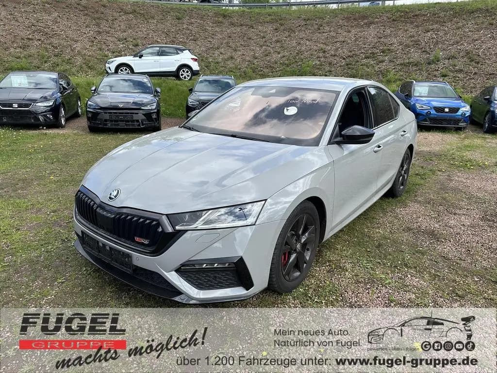 Main__Slider__Photo:Skoda Octavia Lim. 2.0 TSI DSG RS First Edition 19Z.|A 04/2021-0