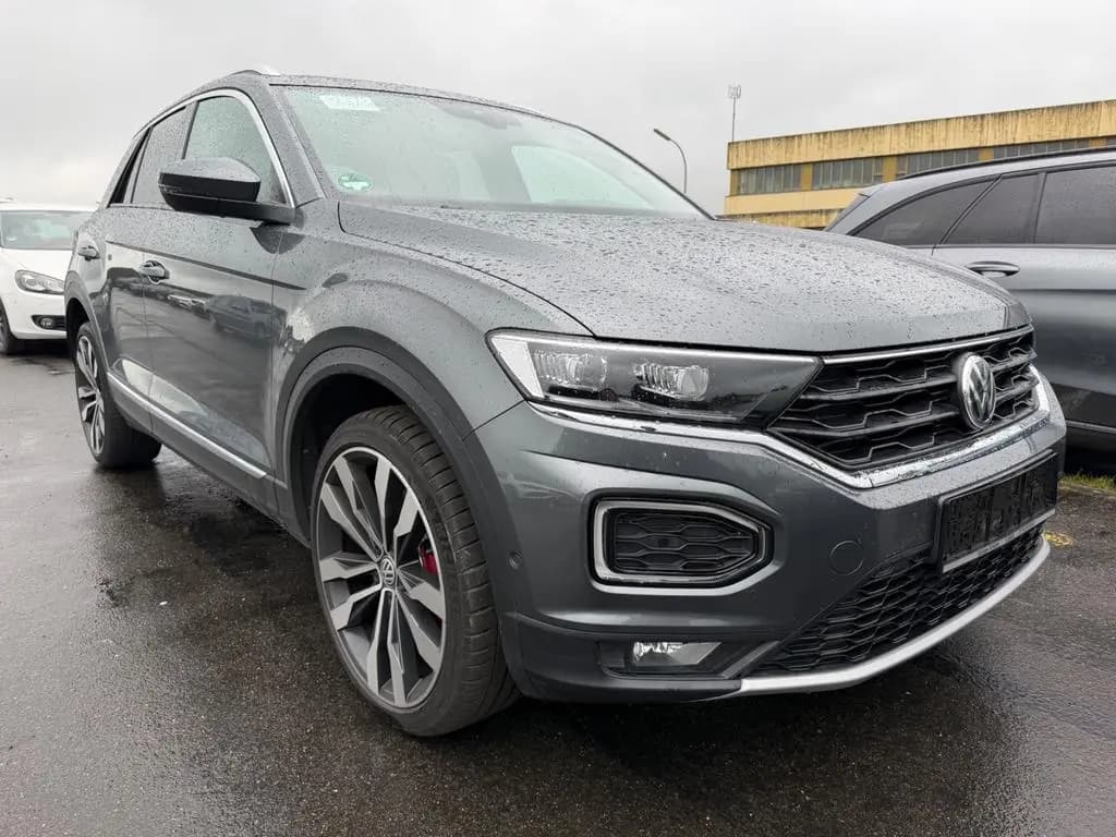 Main__Slider__Photo:Volkswagen T-Roc Sport 4Motion Beats Digital Leder Pano ACC 01/2018-0