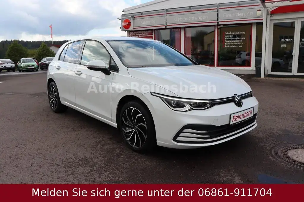 Main__Slider__Photo:Volkswagen Golf 1.0 eTSI Automatik**NAVI**Scheckheft** 05/2021-1