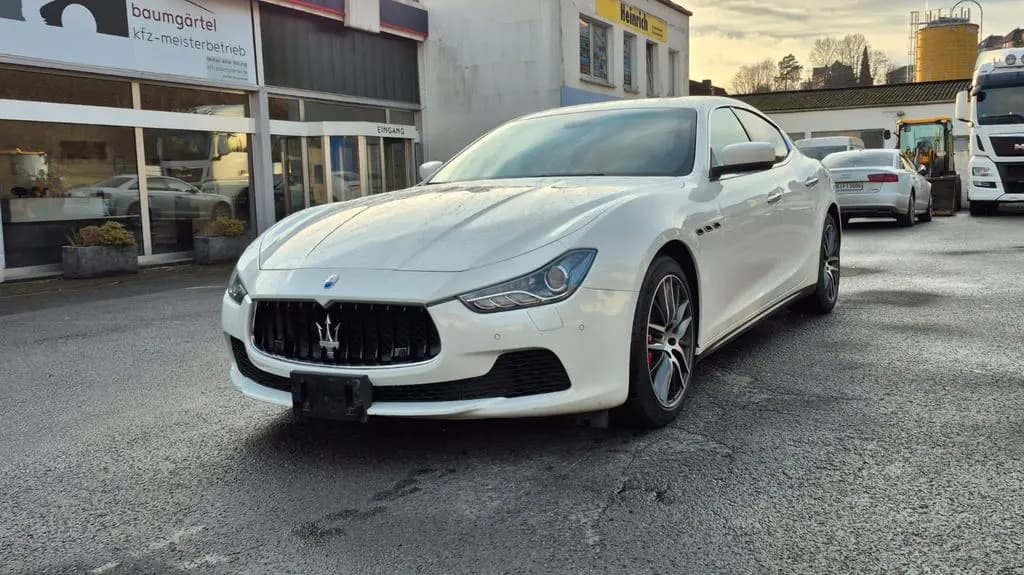 Main__Slider__Photo:Maserati Ghibli 3.0 V6 Automatik 03/2015-0