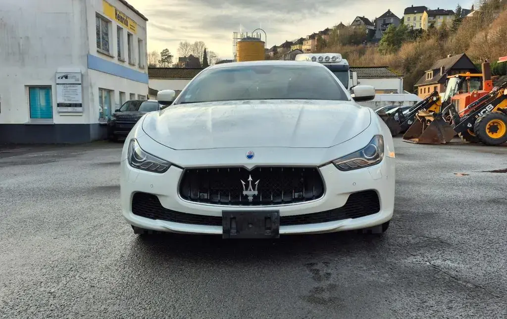 Main__Slider__Photo:Maserati Ghibli 3.0 V6 Automatik 03/2015-1
