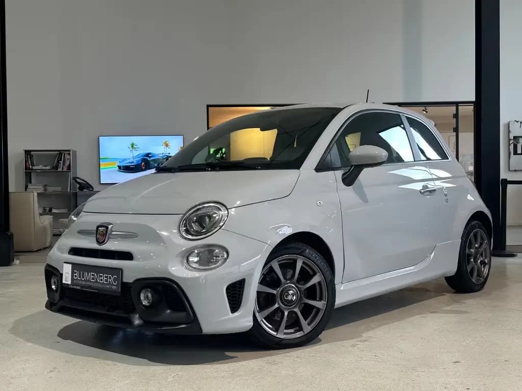 Main__Slider__Photo:Abarth 595 1.4 Turbo *CarPlay, Sportauspuff, Sportsitze 11/2019-0