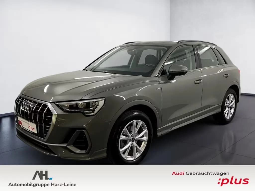 Main__Slider__Photo:Audi Q3 35 TFSI AHK S line 2xKlima AHK Akustikglas LM 01/2023-0