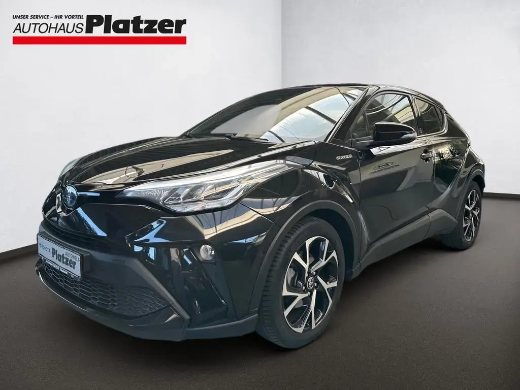 Main__Slider__Photo:Toyota C-HR Hybrid Team D LED ACC Apple CarPlay Android 10/2021-1